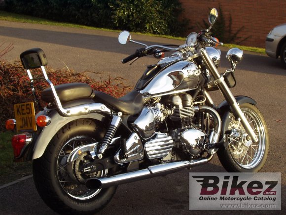 2002 triumph bonneville america photo